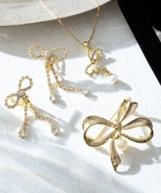 組曲 【好評につき追加販売】ダイヤレーンリボンイヤリング