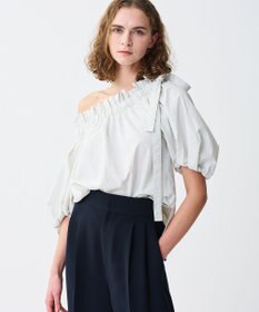 uncrave ライトプルーフナイロン オフショルブラウス