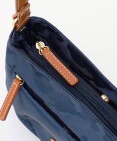 LA BAGAGERIE シャドージャカード ショルダーバッグ