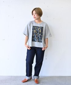 muuc 〈オープンエンド糸使用ドライタッチコットン生地〉筆記帳刺繍オーバーサイズTシャツ