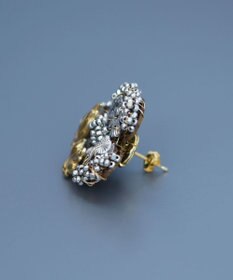 monshiro シュウメイギクビジュー ピアス