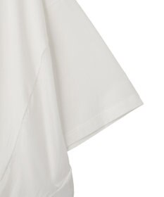 YECCA VECCA 裾ドロストデザインロゴTee