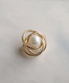 Tiaclasse サークルパールブローチ