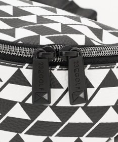 23区GOLF 【UNISEX】フラッグ総柄ボディバッグ　ラウンドにもタウンユースにも使える！