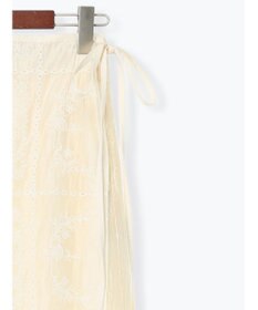 Te chichi チーフ刺繍ラップスカート付きパンツ