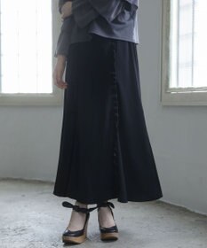 Green Parks ■ＥＳＣＡＲ　フロントフリルフレアスカート