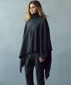 23区 【R(アール)】マイクロンメリノウール ジョガーパンツ