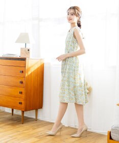 Tiaclasse 【洗える】大人華やかなノースリーブ花柄ワンピース