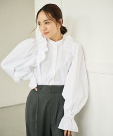 #Newans 【洗濯機可能/シワになりにくい】〈春名亜美さんコラボ〉ショルダーフリルブラウス