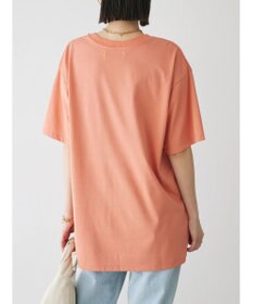 Green Parks レトロフラワーロゴ入りプリントＴシャツ