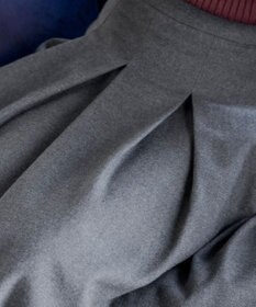 Tiaclasse 大人上品なウール調タックフレアスカート