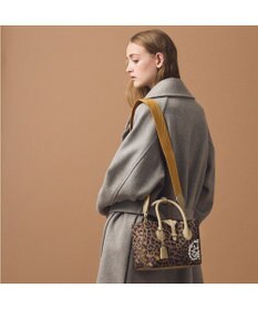 A.D.M.J. 【牛革】フィバナイラ/キューブトート21cm(ショルダーストラップ付)