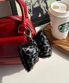 WEGO レオパードPUリボンファーキーホルダー