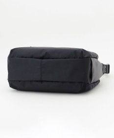 Y'SACCS 【ナイロンタフタ×リサイクルレザー】デイリーショルダー　Mサイズ