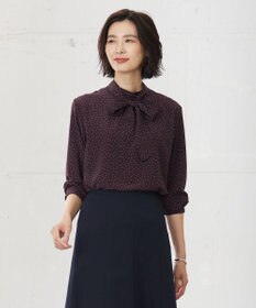 J.PRESS LADIES 【洗える】フェミニッシュパウダー dots ボウタイ ブラウス