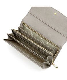 IBIZA 牛革　かぶせ長財布