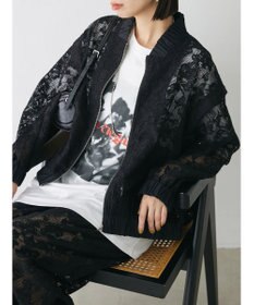 Green Parks レトロフラワーロゴ入りプリントＴシャツ