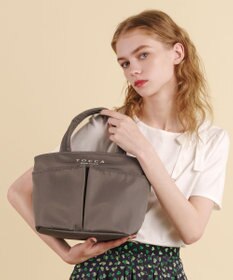 TOCCA 【WEB＆一部店舗限定】【撥水・サスティナブル素材】T-INCONTRO TOTE S トートバッグ S