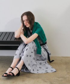 YECCA VECCA ストライプ柄フラワー刺繍ワンピース