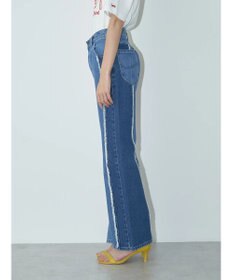 earth music&ecology Ｌｅｅ×ｅ．ｍ．ａ．ｅ　切替デニムフレアパンツ