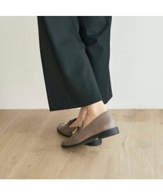 MODE ET JACOMO <carino>【レイン対応】バックルソフトスクエアトゥローファー