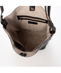 UNBILLION アトランタ ATLANTA / やぎ革軽量ショルダーL