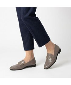 MODE ET JACOMO <carino>【レイン対応】バックルソフトスクエアトゥローファー