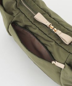 LA BAGAGERIE ワッシャーナイロンショルダー Mサイズ