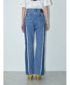 earth music&ecology Ｌｅｅ×ｅ．ｍ．ａ．ｅ　切替デニムフレアパンツ