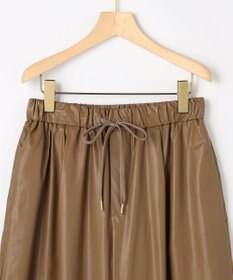 組曲 L レザーライク  クロップド ドロストワイドパンツ