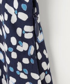 自由区 L 【カタログ掲載・セットアップ対応・洗える】ジオメトリックフラワードットプリント スカート