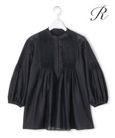 23区 【R(アール)】スモッキングタックオーガンザ ピンタック ブラウス ブラック系
