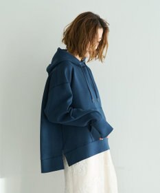 YECCA VECCA ダンボールフーディー