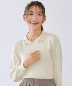 Tiaclasse 【洗える】襟ビジュー付きニットプルオーバー