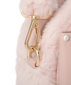 Maison de FLEUR フェイクファーパールリボンラウンドバッグ