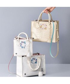 A.D.M.J. 【牛革】ヴィッテリグリシャムウェンディ/クリスタルソーイングWジップトート28cm