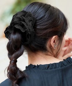 Tiaclasse パンチングレースシュシュ