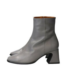 INTER-CHAUSSURES 【ANGEL ALARCON】フレアヒールセンターシームショートブーツ