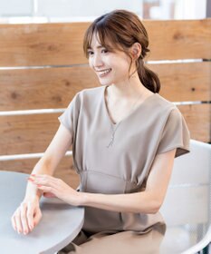 Tiaclasse 【日本製】大人上品なフラットカーブバーネックレス