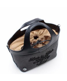 A.D.M.J. パーリヤシンテティカトートS