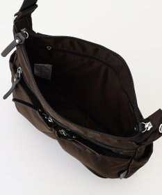 Y'SACCS トリプルポケットベーシックショルダー