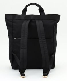 LA BAGAGERIE チャーム付き　ナイロンスクエアリュック