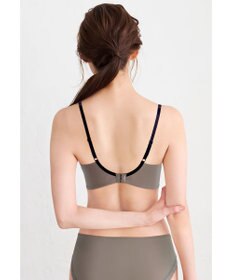 WACOAL 【ハグするブラ】 ブラジャー 体温を感知してカラダになじむ 谷間メイク 脇高設計 レディース BXB418 /ワコール