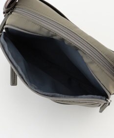 Y'SACCS ナイロン×牛革コンビシリーズ　横型ショルダーバッグ　SSサイズ