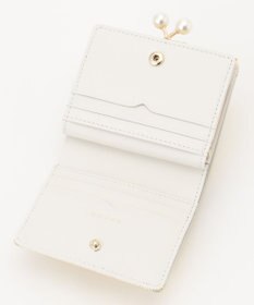 TOCCA POINT OF PEARL BIIFOLOD WALLET 2つ折り財布