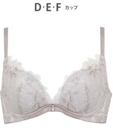 WACOAL 【夏めくブラ】 ブラジャー メッシュ素材(カップ) 吸汗速乾(肌側カップサイド・パッド受け・ワイヤーループ) 背中すっきり レディース BRB465 /ワコール