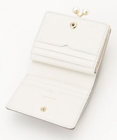 TOCCA POINT OF PEARL BIIFOLOD WALLET 2つ折り財布