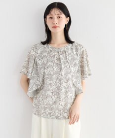 YECCA VECCA ラインフルーツ柄ラッフルブラウス