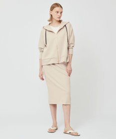 BEIGE， WALNUT / Iラインスカート