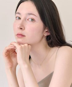 Phoebe 〈金属アレルギー対応〉パールブーケセラミックポストピアス　小粒パール